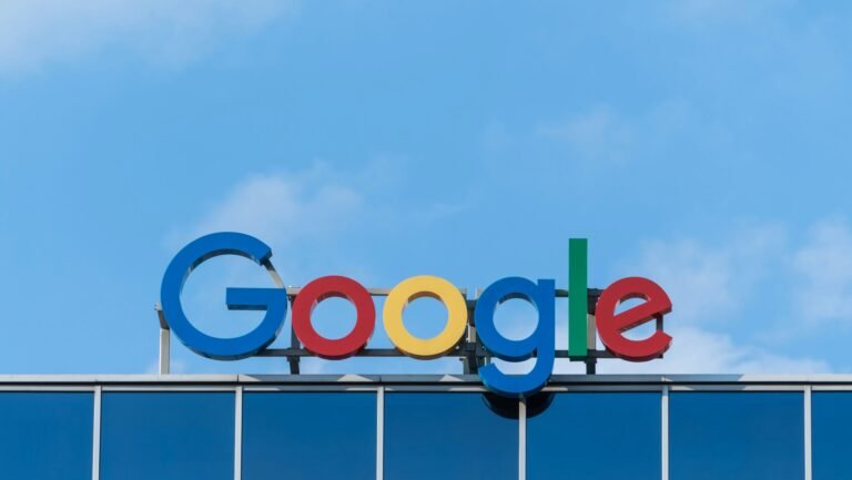 google logo